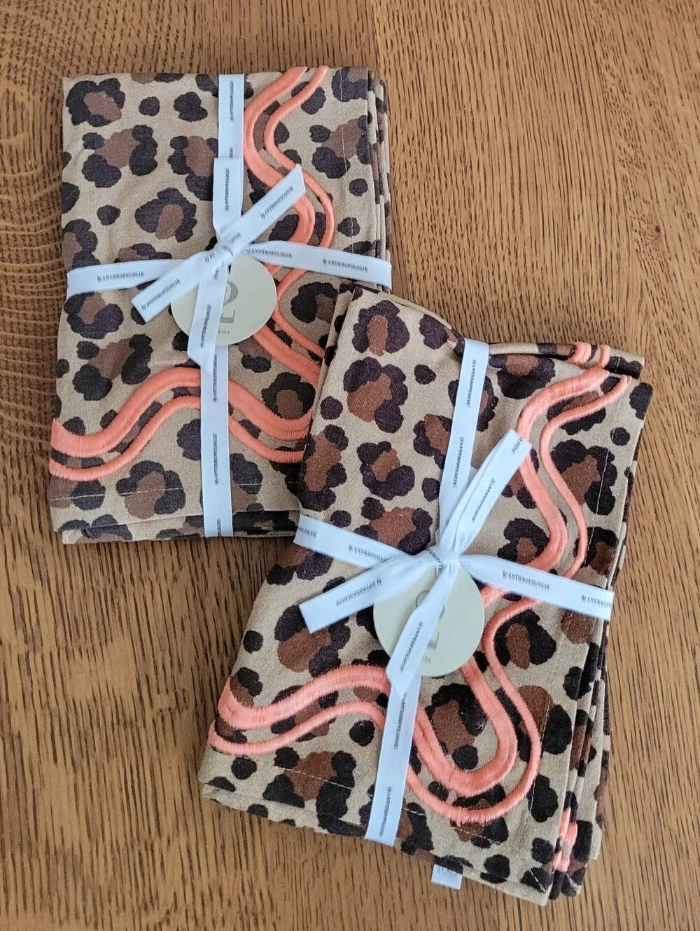 Anthropologie Madeline Napkins - Leopard/Cheetah Print - set of 4 - brown, coral